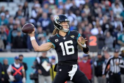 Trevor Lawrence Jaguars pic