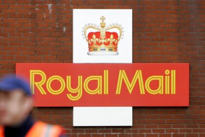 발신자에게 반송: Royal Mail이 우편 투표 지연에 대해 반박