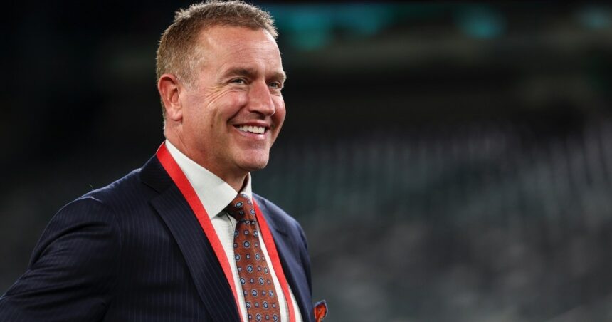 Kirk Herbstreit의 아내는 누구입니까? 앨리슨 버틀러의 아이들과 관계 역사