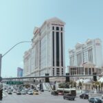 Caesars Palace의 바카날 뷔페는 계속됩니다