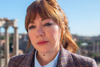 Cunk on Life Netflix 출시일, Diane Morgan의 모큐멘터리 발표