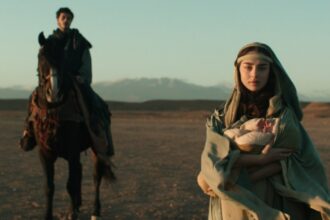 Netflix의 Mary: 노아 코헨은 영화 속 성경 이야기의 변화에 ​​대해 뭐라고 말했나요?